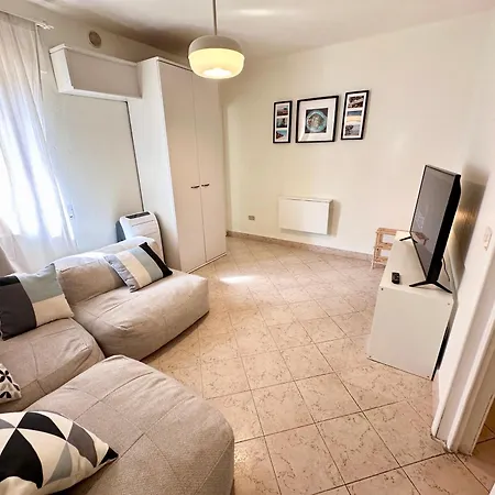 La Casa Sul Mare -viareggio- Sea View Апартаменты Виареджо