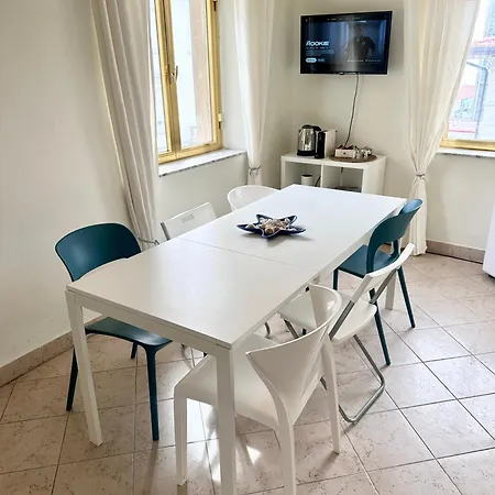 Апартаменты La Casa Sul Mare -viareggio- Sea View